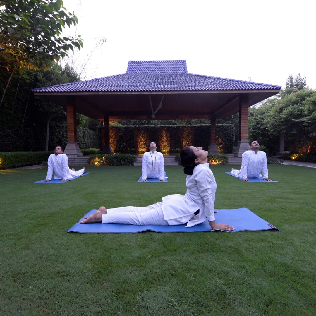 /experiences-at-naad/yoga-new-.jpg