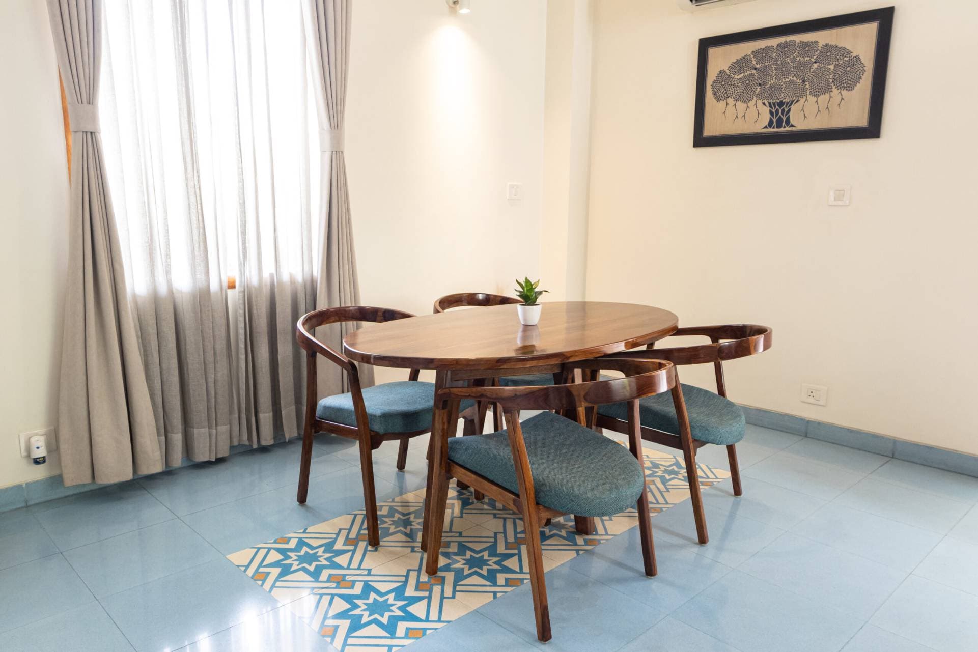 /naad-suite-with-private-balcony/IMG_9764-copy-scaled.jpg